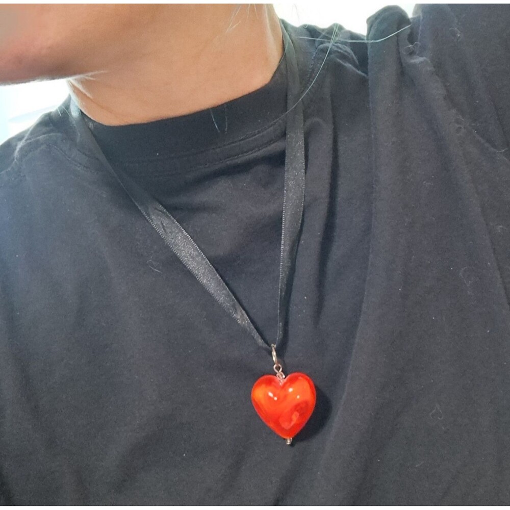 Red Heart Necklace murano Glass Pendant Black Ribbon Y2K Emo Goth Puffy large